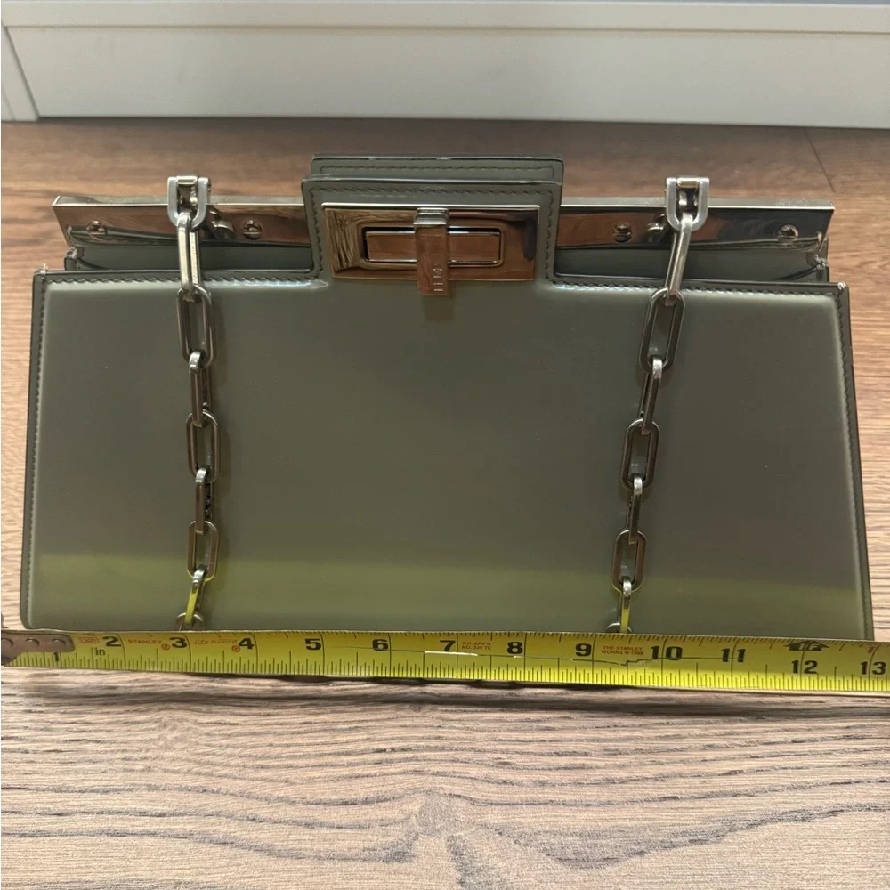 Fendi Peekaboo Cut - Picture 4 of 17
